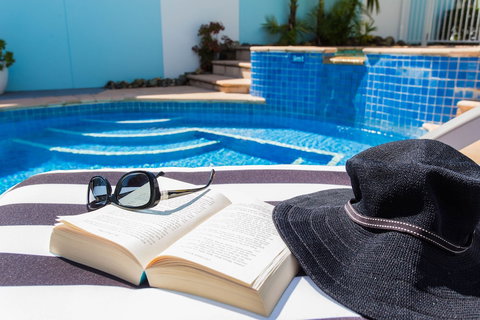 Blueys Motel - 1 Gold Coast 3