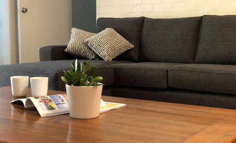 Blueys Motel - 1 Gold Coast 5