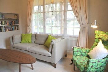 La Maisonette - Gorgeous 2 Bedroom - Accommodation Gold Coast 2