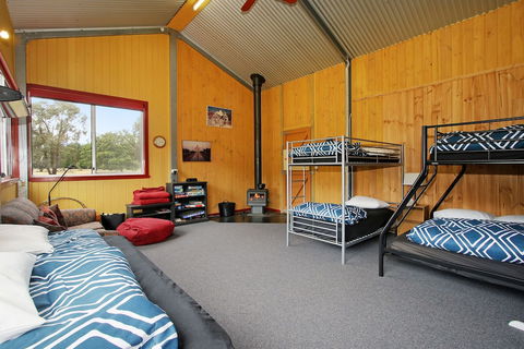 Feathertop Views - Accommodation Gold Coast 3