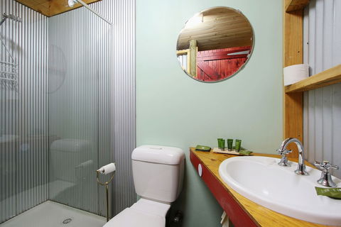 Feathertop Views - Accommodation Gold Coast 2