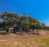 Seven Hills Tiny House - Gold Coast 4U