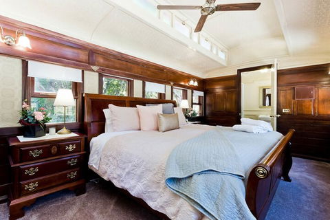 Oak Tree Cottage - Mundaring - Accommodation Gold Coast 2