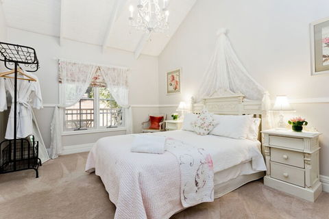 Oak Tree Cottage - Mundaring - Accommodation Gold Coast 3