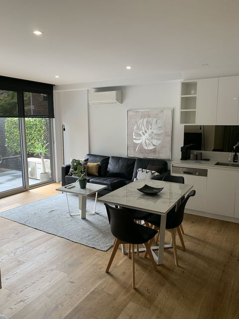 Accommodation Heidelberg - 1 Gold Coast 4
