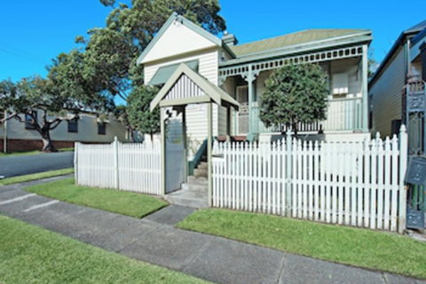 Stallard Cottage - Accommodation Gold Coast 0