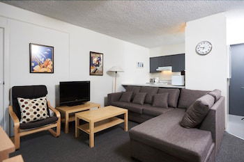 Mt Buller Apartment Rentals - 1 Gold Coast 5