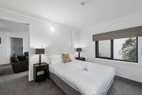 Mt Buller Apartment Rentals - 1 Gold Coast 2