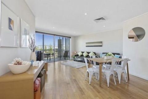 RESORT & SPA 2306 / 07 OCEAN GLIMPSES - Accommodation Gold Coast 0
