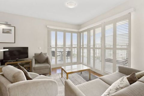 RESORT On The BEACH 4302 - Accommodation Gold Coast 0