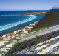 Beachfront Hallidays Point - Gold Coast 4U