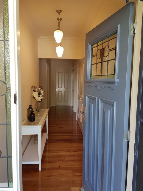 Healesville House - Fig Tree House - Accommodation Gold Coast 0