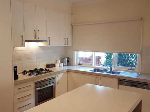 Healesville House - Fig Tree House - Accommodation Gold Coast 4