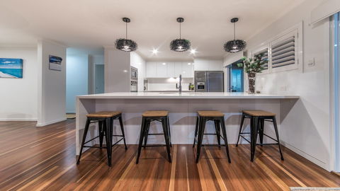 Hayman Views - Accommodation Gold Coast 5