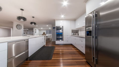 Hayman Views - Accommodation Gold Coast 3