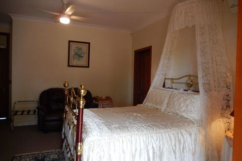 Montville Boutique BnB - Gold Coast 4U 5