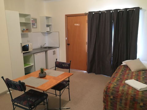 Second Valley Motel - Accommodation Gold Coast 2