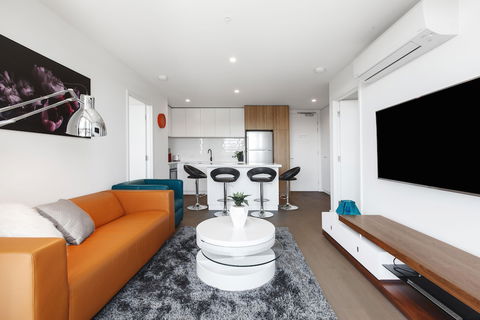 Ilixir Apartments By Ready Set Host - Accommodation Gold Coast 5