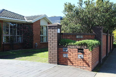East Doncaster At Tunstall - Accommodation Gold Coast 2