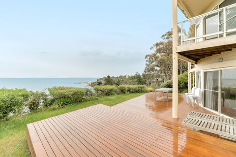 Aegina - Accommodation Gold Coast 1