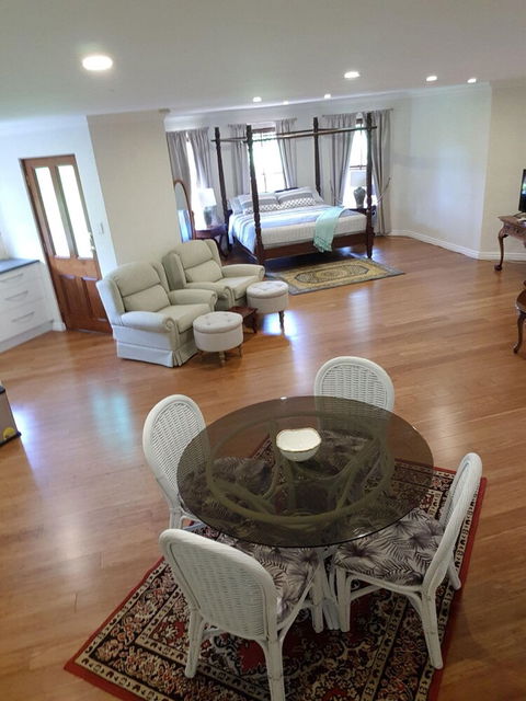 Brigadoon B & B - Gold Coast 4U 3