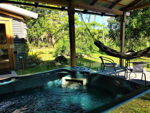 Palm Grove Rainforest Retreat - Accommodation Gold Coast 6