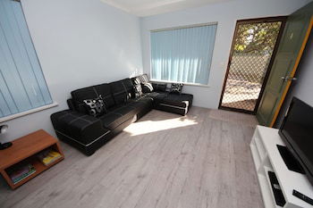 Dunbar Court Unit 4 At South West Rocks - Accommodation Gold Coast 0