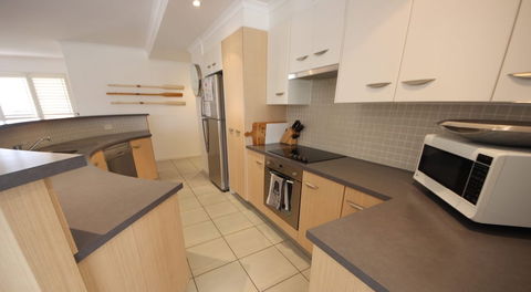 Jubilee Apartment No 10 - Accommodation Gold Coast 2