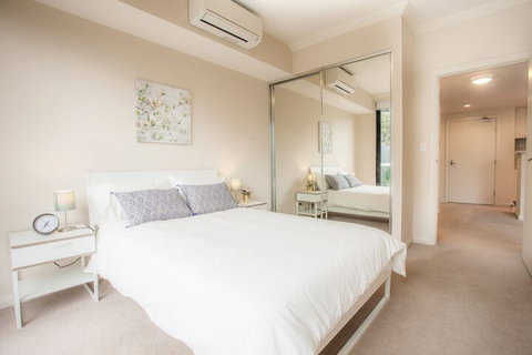 Maison Home - Marinas Apartments - 1 Gold Coast 2