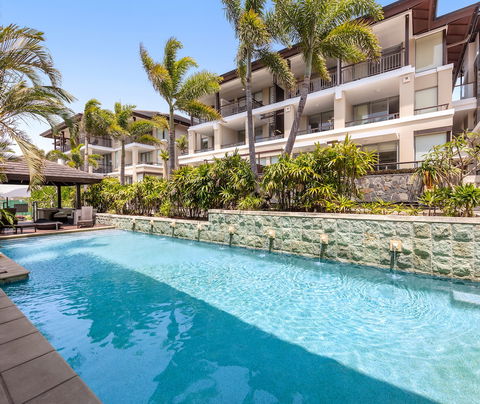 Oaks Casuarina Santai Resort - Accommodation Gold Coast 2