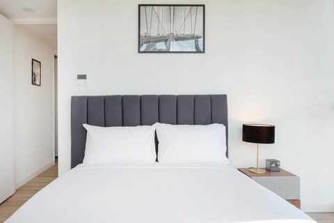 MYROOM At ShadowPlay - Accommodation Gold Coast 3