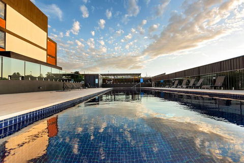 4 Bedroom Luxury City Penthouse Apartment - Accommodation Gold Coast 2
