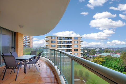810 At The Plaza - Accommodation Gold Coast 1
