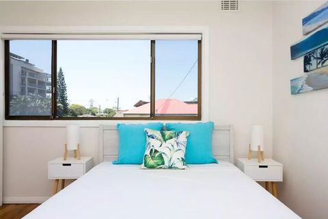 EJ Homes At The Entrance - Accommodation Gold Coast 5