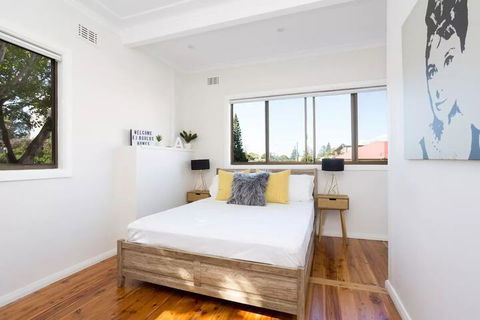 EJ Homes At The Entrance - Accommodation Gold Coast 4