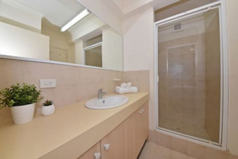 East Perth 2 X 1 Trendy Apartment - Accommodation Gold Coast 4