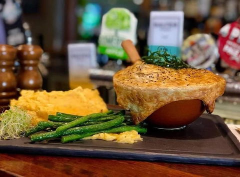 The Bowral Hotel - Accommodation Gold Coast 5