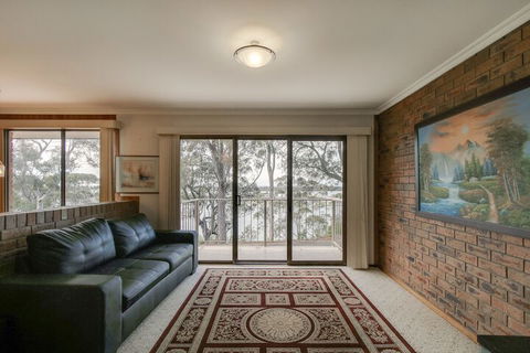 Four Seasons - Accommodation Gold Coast 5