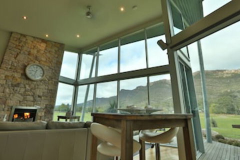 Ironstone Romantic Couples Retreat - Accommodation Gold Coast 0