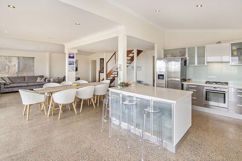Margaret River Farmhouse - Accommodation Gold Coast 2