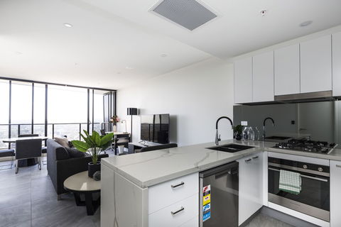 Panoramic Views AMAZING Location Brand New!! - Gold Coast 4U 0