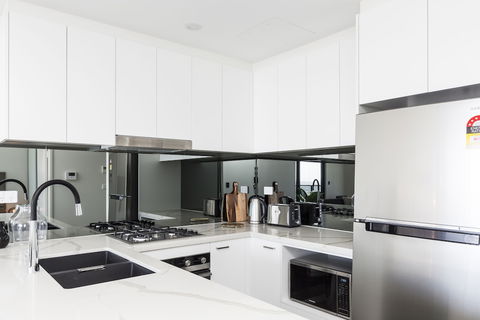 Panoramic Views AMAZING Location Brand New!! - Gold Coast 4U 1