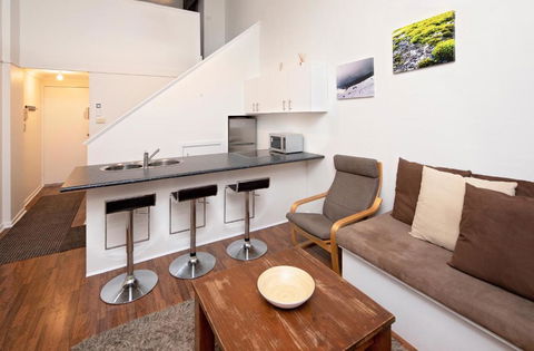 Central Abode Modern Apartment In The Heart Of Jindabyne - Accommodation Gold Coast 4
