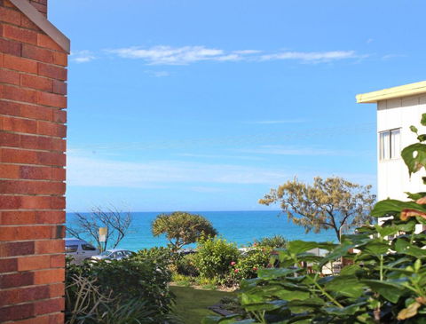 Unit 4 Coolum Cove Coolum Beach - Accommodation Gold Coast 6