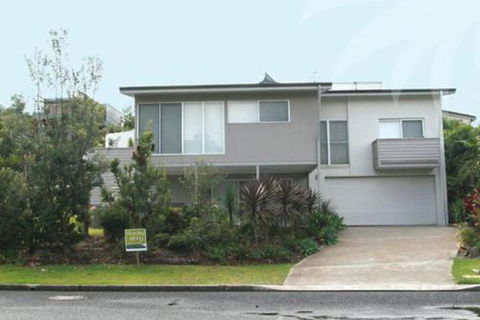 Coast - Accommodation Gold Coast 0