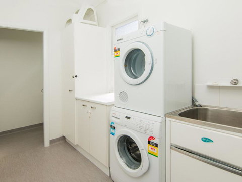 The Beach Shack - 1 Gold Coast 4