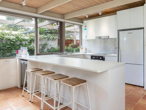 True Blue - 1 Gold Coast 4