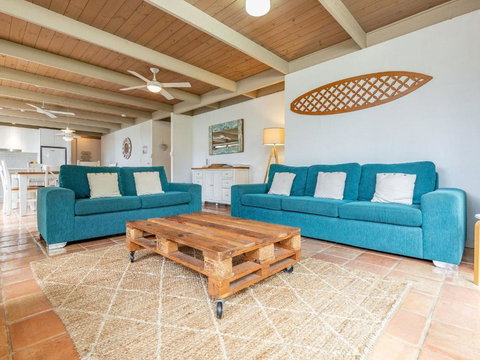 True Blue - 1 Gold Coast 5