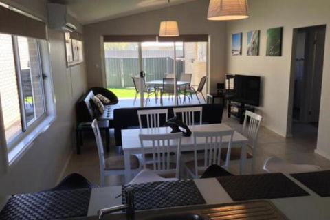 Bayswood Vincentia JERVIS BAY - Gold Coast 4U 4