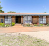 Lowes on the Lakes - Gold Coast 4U
